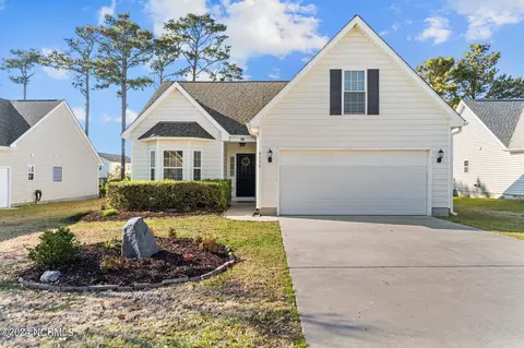 4950 Summerswell Ln, Southport, NC 28461