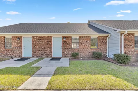 155 Marlene Dr, Jacksonville, NC 28546