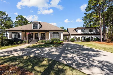 405 Pine Barrens Vis, Southern Pines, NC 28387