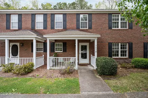 5058 Lampost Cir, Wilmington, NC 28403