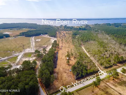686 Old Winberry Rd, Newport, NC 28570