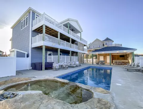 1001 Lighthouse Dr, Corolla, NC 27927 photo 4