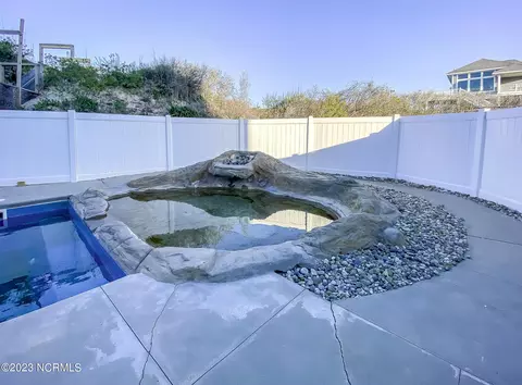 1001 Lighthouse Dr, Corolla, NC 27927 photo 71