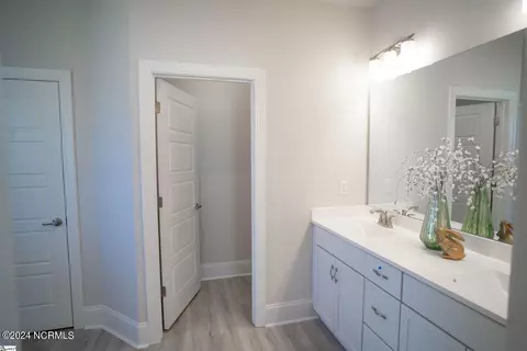 Entry Way - 189 Cherry Laurel Dr, Wallace, NC 28466 photo 6 of 6