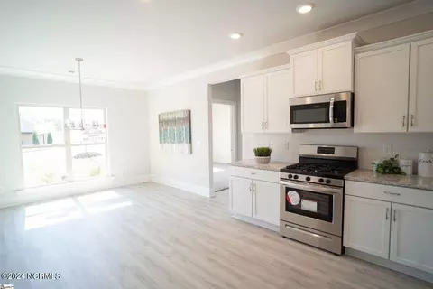 Kitchen - 189 Cherry Laurel Dr, Wallace, NC 28466 photo 1 of 1