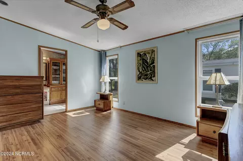 411 Quartermaster Ct, Hampstead, NC 28443 photo 8