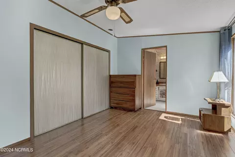 411 Quartermaster Ct, Hampstead, NC 28443 photo 9