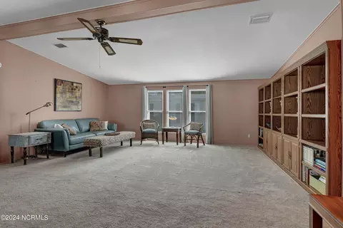 411 Quartermaster Ct, Hampstead, NC 28443 photo 5