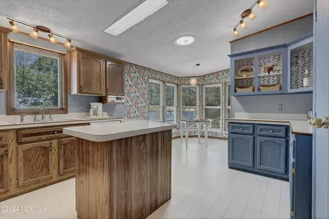 411 Quartermaster Ct, Hampstead, NC 28443 photo 12
