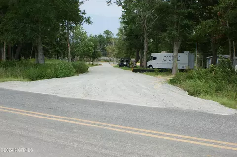 466 Vfw Rd, Cedar Point, NC 28584 photo 6