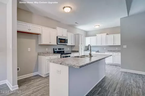Kitchen - 835 Cooke Dr, Hubert, NC 28539 photo 2 of 2