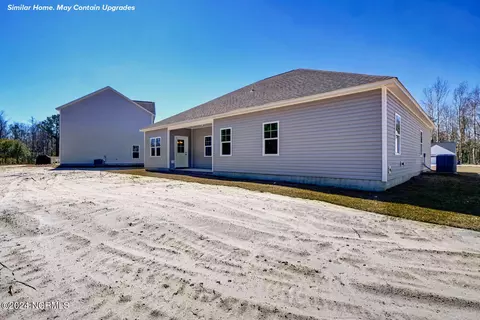 Exterior - 835 Cooke Dr, Hubert, NC 28539 photo 5 of 5