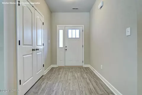 Entry Way - 835 Cooke Dr, Hubert, NC 28539 photo 1 of 1
