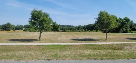 119 Colington Cir, Aydlett, NC 27916