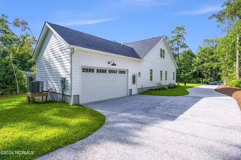 272 Royal Tern Dr, Hampstead, NC 28443 photo 6