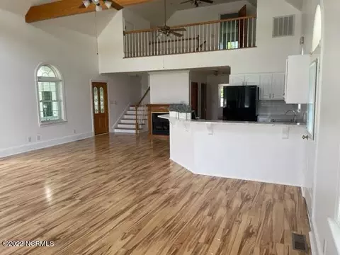 Living - 2447 Whichards Beach Rd, Chocowinity, NC 27817 photo 1 of 2