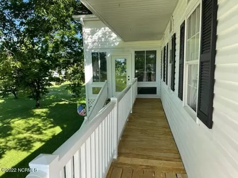 Exterior - 2447 Whichards Beach Rd, Chocowinity, NC 27817 photo 9 of 9