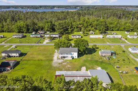 View/Area - 2447 Whichards Beach Rd, Chocowinity, NC 27817 photo 1 of 2