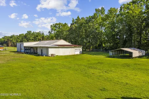Exterior - 2447 Whichards Beach Rd, Chocowinity, NC 27817 photo 7 of 9