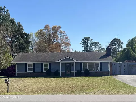 4630 Kenningston St, Wilmington, NC 28405