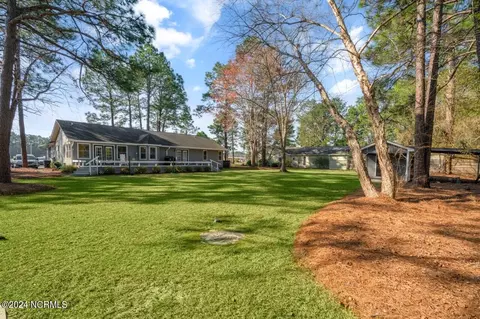 1472 Rays Bridge Rd, Carthage, NC 28327 photo 2