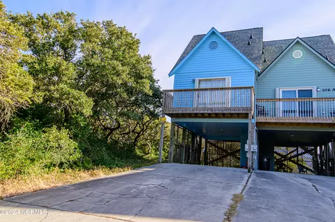 106 Windward Dr #B, Surf City, NC 28445