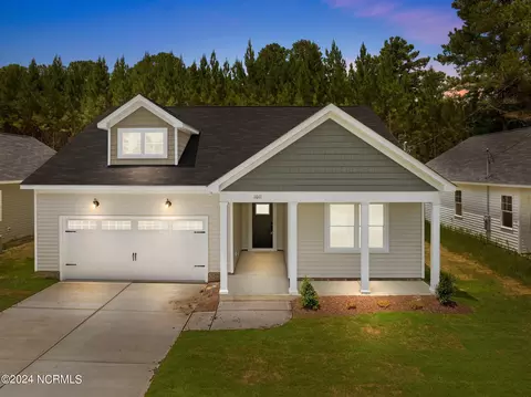 1011 Par Three Dr S, Wilson, NC 27893