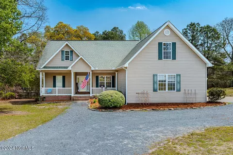 155 Dublin Ct, Carthage, NC 28327