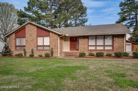 4812 Crepe Myrtle St, Battleboro, NC 27809