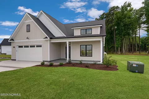 1018 Montevallo Ln, Ayden, NC 28513 photo 3