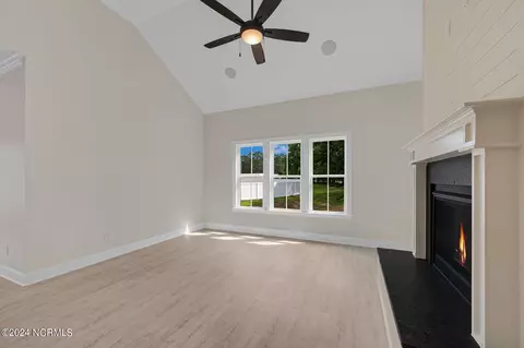 1018 Montevallo Ln, Ayden, NC 28513 photo 28