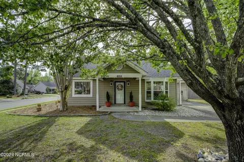 6715 Mintwood Ct, Wilmington, NC 28405