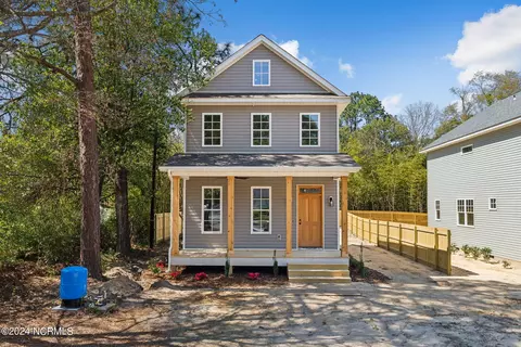 1330 N Ridge St, Southern Pines, NC 28387