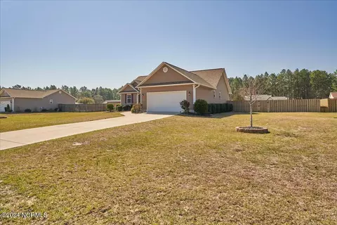 360 Tyner Ave, Pinebluff, NC 28373 photo 3