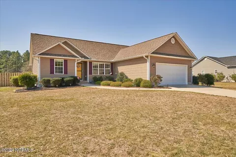 360 Tyner Ave, Pinebluff, NC 28373 photo 2