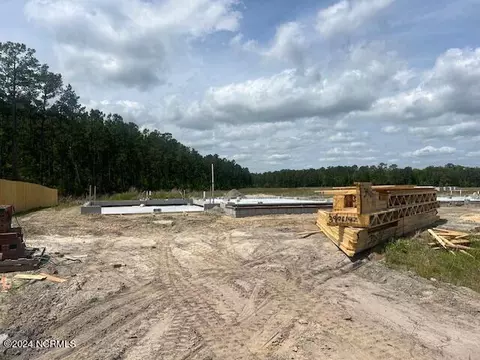 831 Cooke Dr, Hubert, NC 28539 photo 13