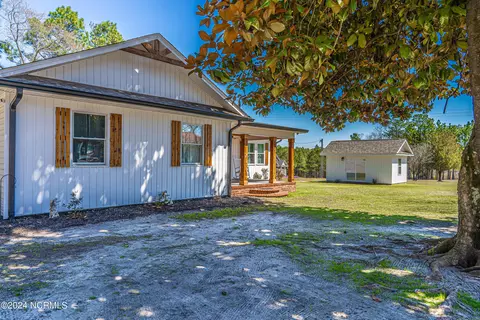 277 W Monroe Ave, Pinebluff, NC 28373 photo 5