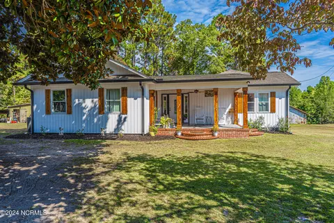277 W Monroe Ave, Pinebluff, NC 28373