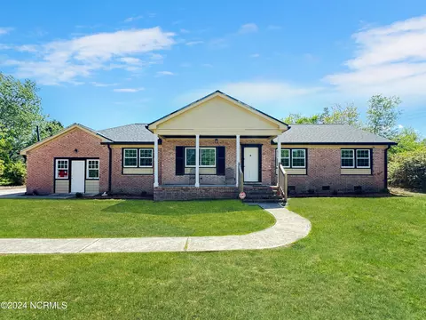 237 Mohawk Trl, Wilmington, NC 28409