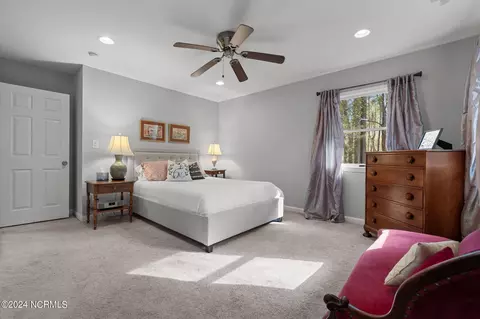 Bedroom - 70 Vernon Ln, Pinehurst, NC 28374 photo 4 of 6