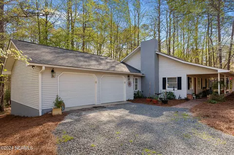 Exterior - 70 Vernon Ln, Pinehurst, NC 28374 photo 9 of 9