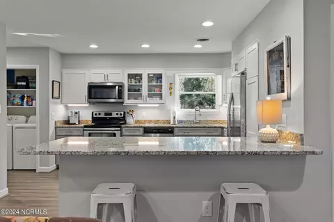 Kitchen - 70 Vernon Ln, Pinehurst, NC 28374 photo 7 of 7