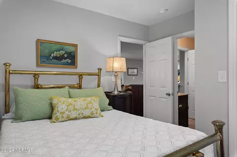 Bedroom - 70 Vernon Ln, Pinehurst, NC 28374 photo 6 of 6