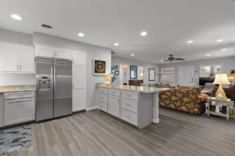 Kitchen - 70 Vernon Ln, Pinehurst, NC 28374 photo 3 of 7