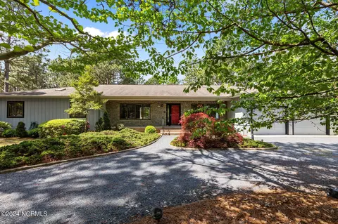 20 Windsong Pl, Whispering Pines, NC 28327