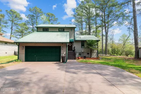 210 Gull Pointe Pointe, New Bern, NC 28562