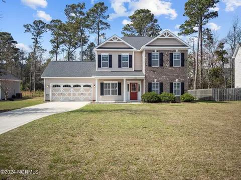 256 Marsh Haven Dr, Sneads Ferry, NC 28460