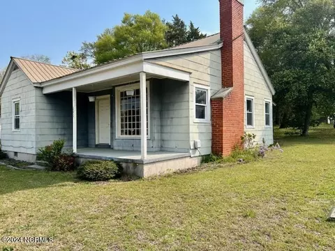 122 E Main St, Ellerbe, NC 28338