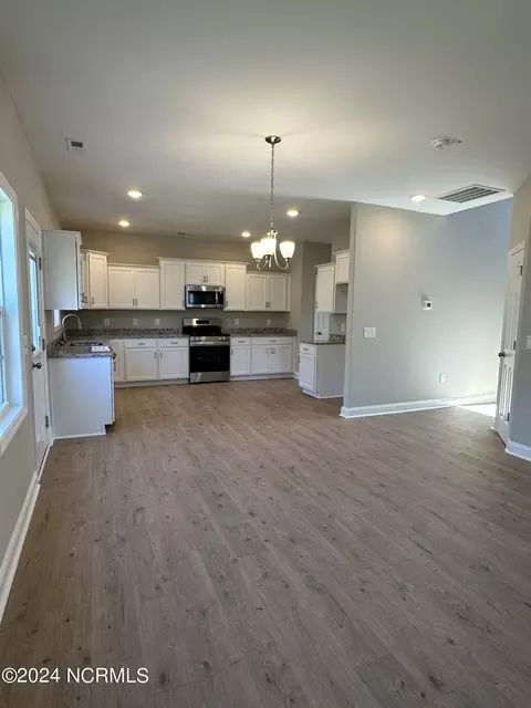 903 Marshview Ct, Hubert, NC 28539 photo 9