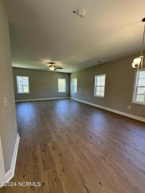 903 Marshview Ct, Hubert, NC 28539 photo 6
